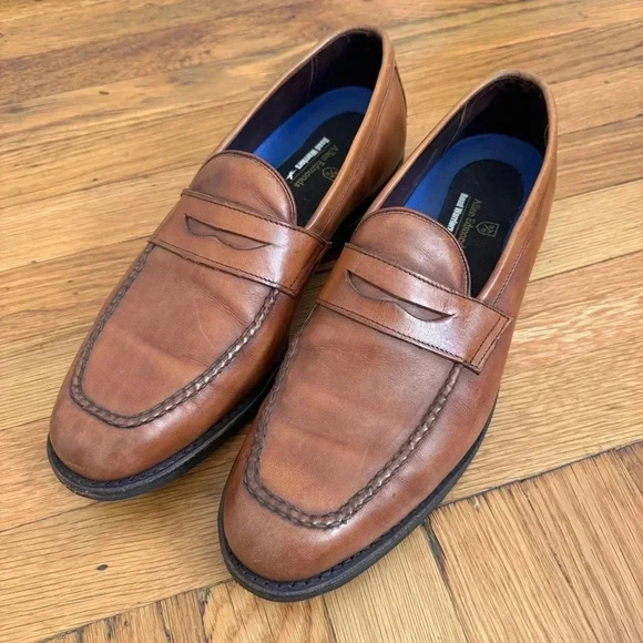 Allen Edmonds Other - Allen Edmonds brown road warrior loafers 3033 size 11 D